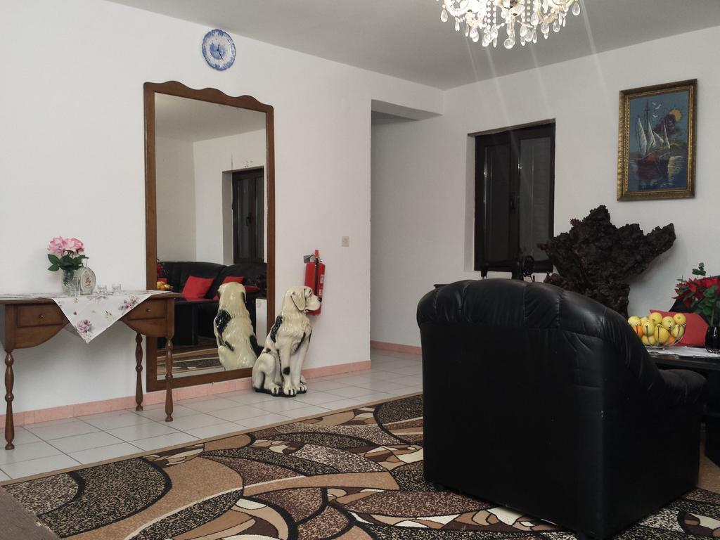 Apartments "Villa Mungos" Sobra Kültér fotó